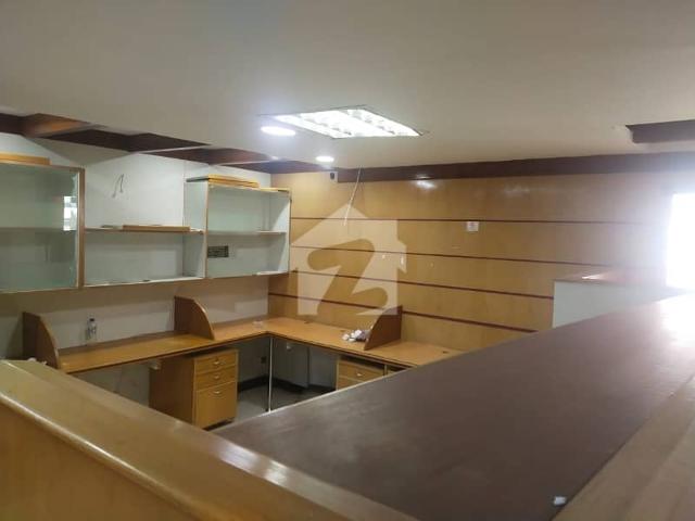 Building for sale in Islamabad