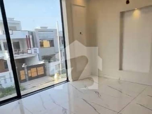 House for sale in Gujrat, Islamabad Capital Territory