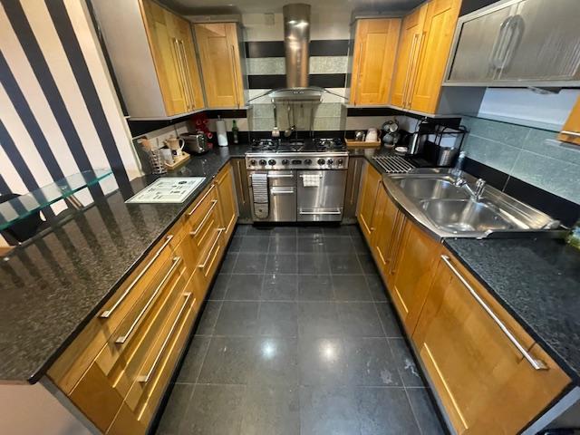 Apartment for rent in Calderstones