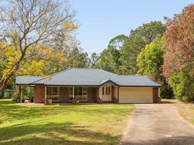 House for sale in Samford Valley, Greater Brisbane