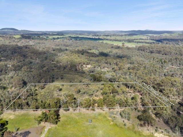 Cottage for sale in Yandoit, Victoria