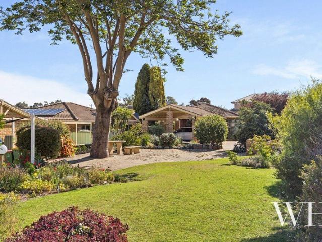 Villa for sale in Bicton, City of Melville
