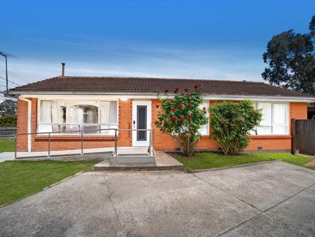 House for sale in Ferntree Gully, Melbourne