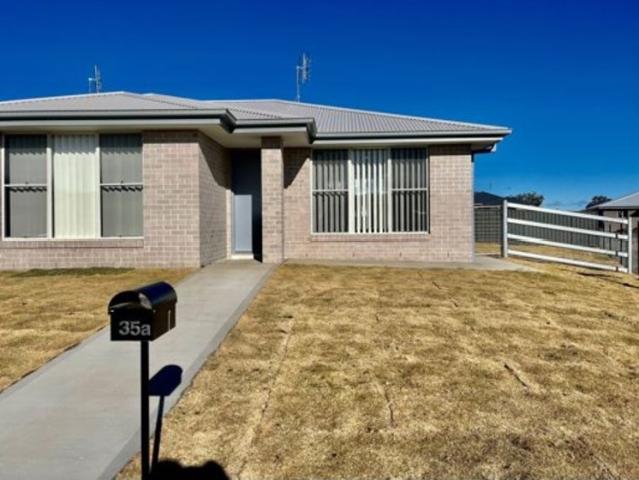 House for rent in Moore Creek, New South Wales