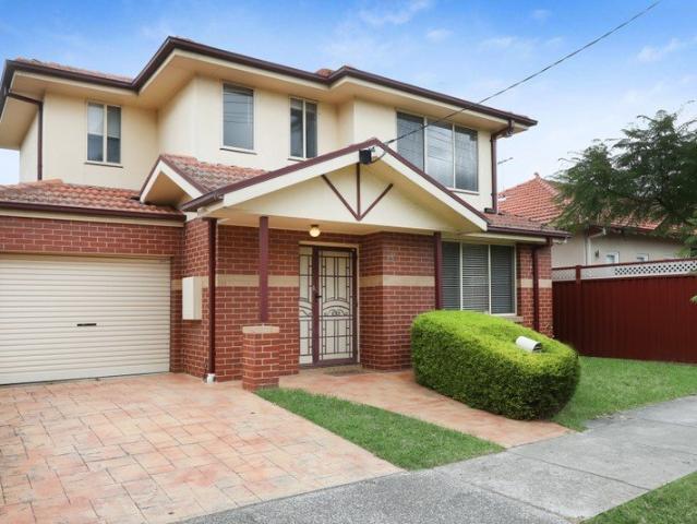Townhouse for rent in Camerons Creek, Victoria