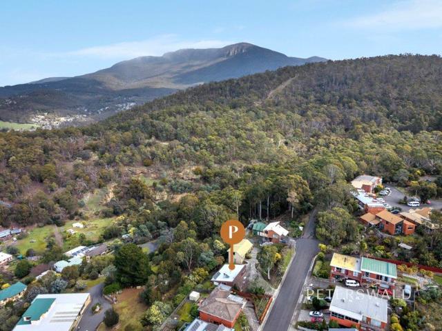 Townhouse for sale in Hobart, Tasmania