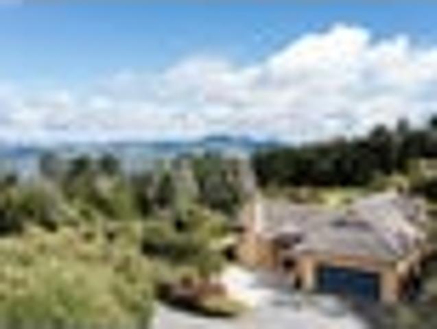House for sale in Otakou