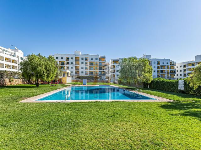 Apartamento alugar em Urbanização Solário da Praia, Armação De Pêra