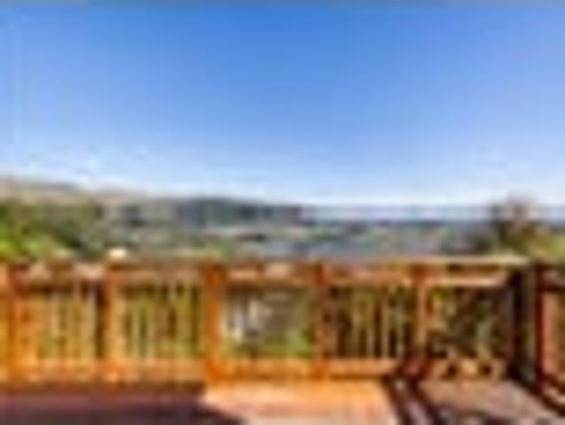 House for sale in Chaslands, Canterbury