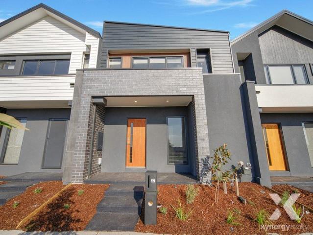 Townhouse for rent in Camerons Creek, Victoria