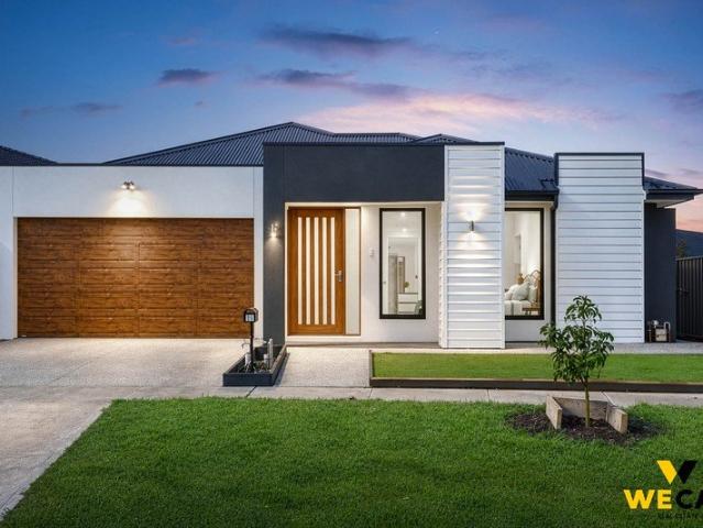 House for sale in Lyndarum North, Melbourne