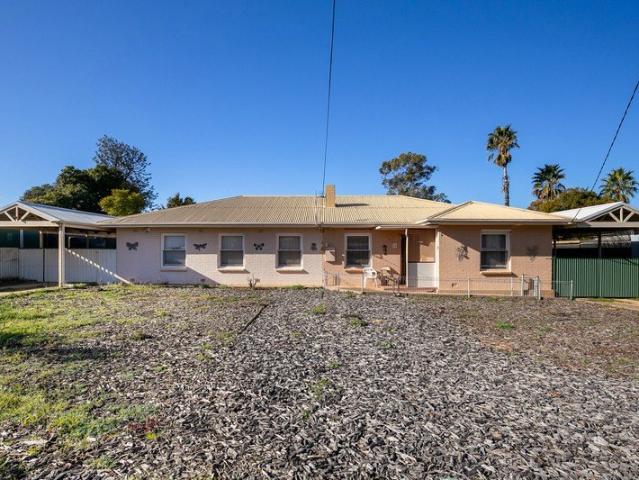 Duplex for sale in Loxton, South Australia