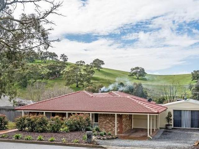 House for rent in Mount Barker, South Australia