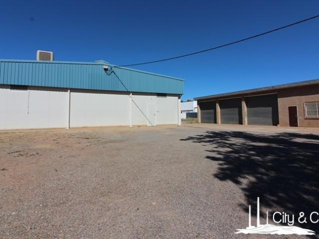 Warehouse for sale in Mount Isa, Queensland
