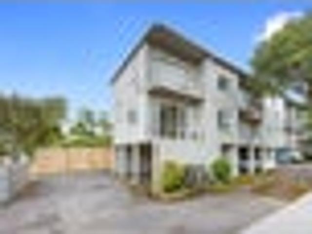 Apartment for sale in Balmoral, Oroua County