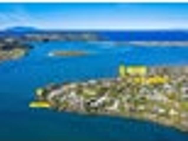 House for sale in Point Wells, Rodney