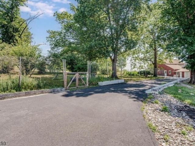House for sale in Asbury, New Jersey