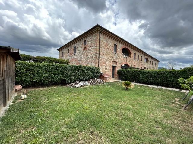 Casa in vendita a Cortona, Toscana