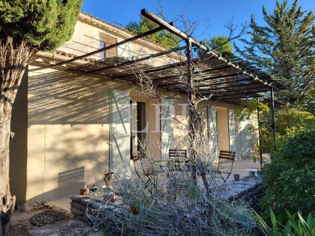 Maison vente à Apt, Saint-saturnin-lès-apt