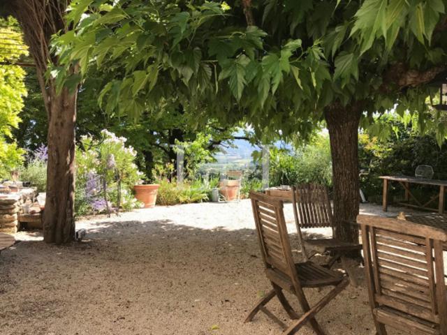 Maison vente à Apt, Saint-saturnin-lès-apt