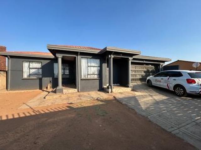 House for sale in Soshanguve, City of Tshwane Metropolitan Municipality