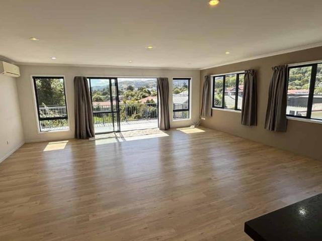 Apartment for rent in Cable Bay, Nelson Bays