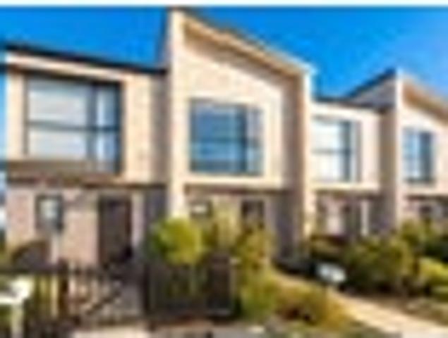 Townhouse for sale in Howick, Oroua County