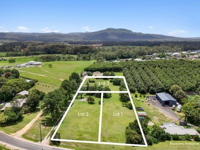 Land for sale in Kings Creek, Queensland