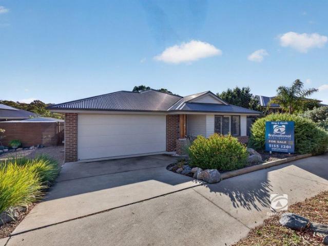 House for sale in Kalimna, Victoria