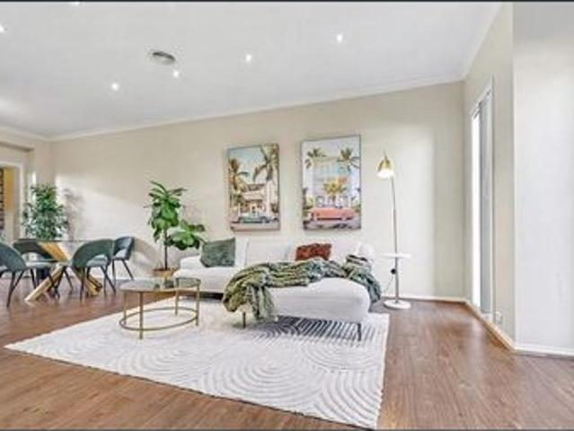 Townhouse for rent in Dandenong, Melbourne