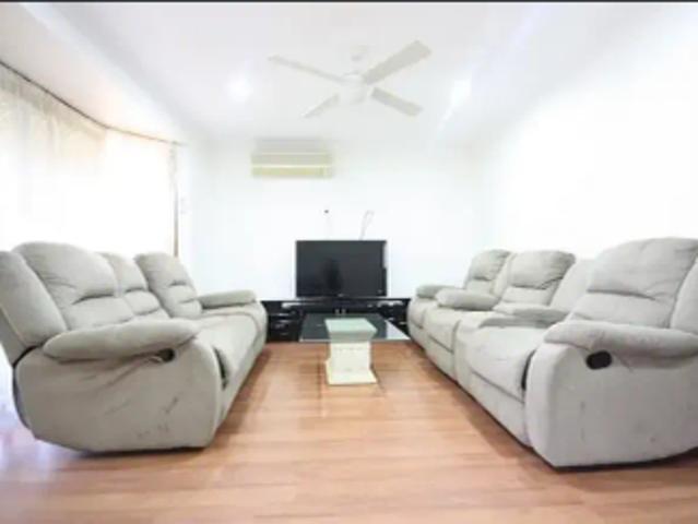 House for rent in Macquarie Fields, Sydney