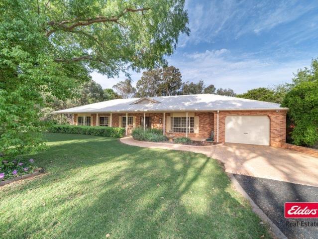 House for sale in Equus, Dubbo