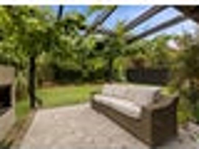 House for sale in Otakou