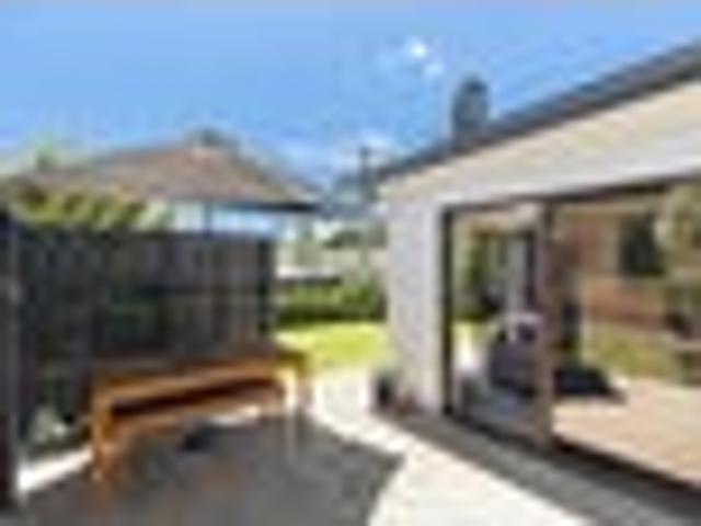 House for sale in Awhitu