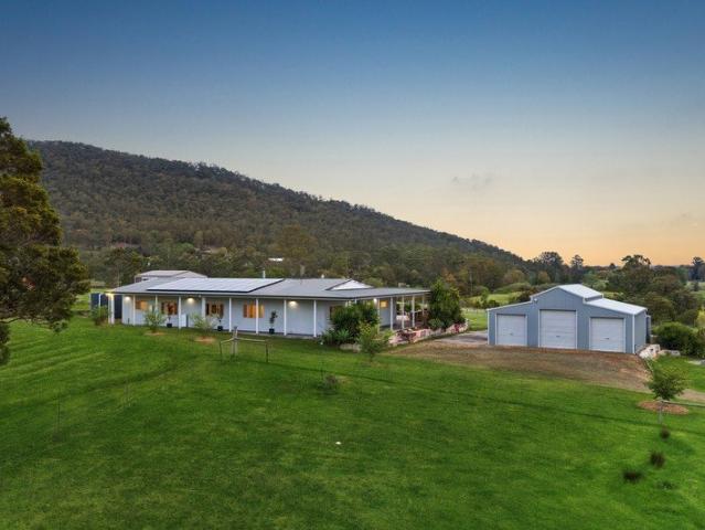 Cottage for sale in Paterson, Dungog Shire Council