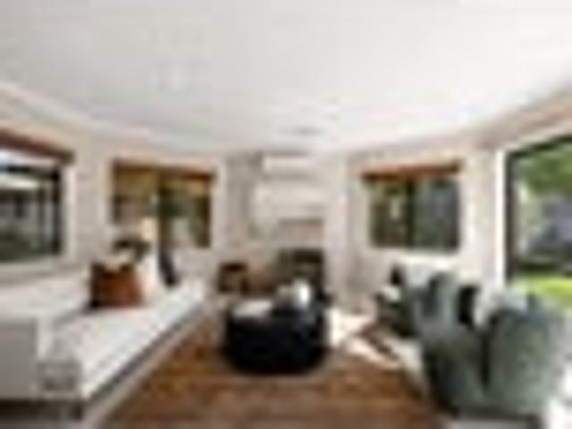 House for sale in Leamington, Cambridge
