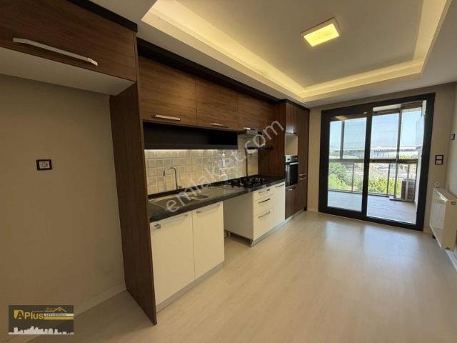 Tire, İzmir içerisinde satılık mülk
