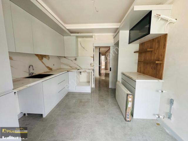 Tire, İzmir içerisinde satılık mülk