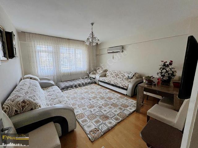 Tire, İzmir içerisinde satılık mülk