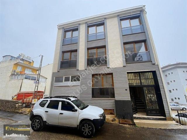 Tire, İzmir içerisinde satılık Bina