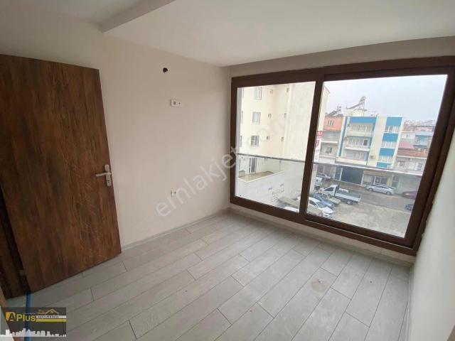 Tire, İzmir içerisinde kiralık mülk