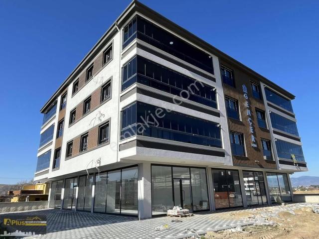 Tire, İzmir içerisinde satılık mülk