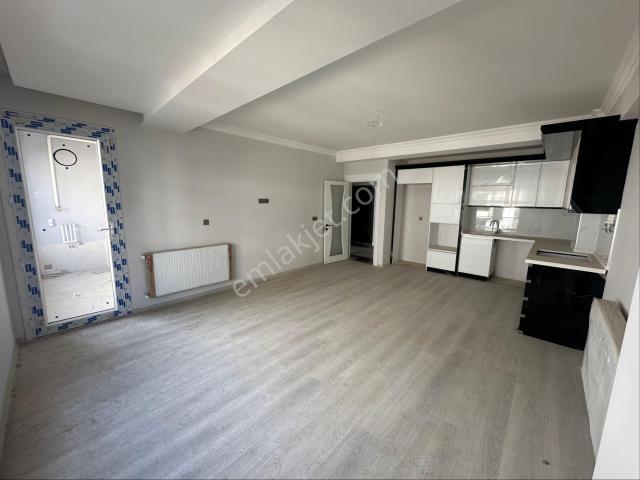 Tire, İzmir içerisinde satılık mülk
