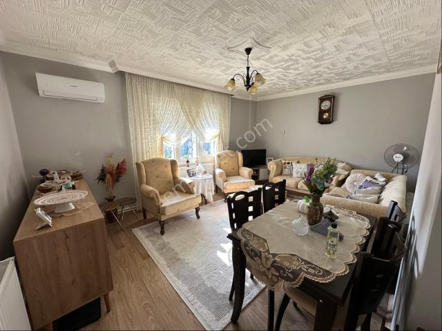 Tire, İzmir içerisinde satılık mülk