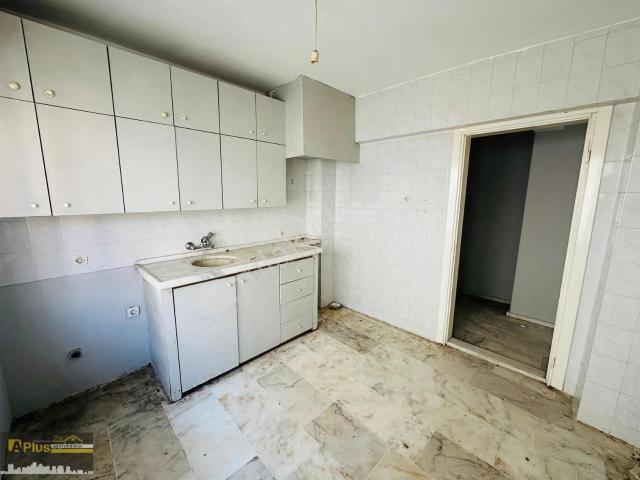 Tire, İzmir içerisinde kiralık mülk