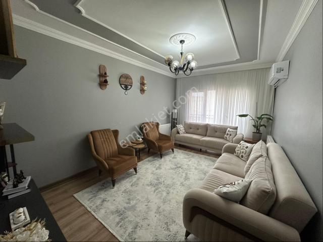 Tire, İzmir içerisinde satılık mülk