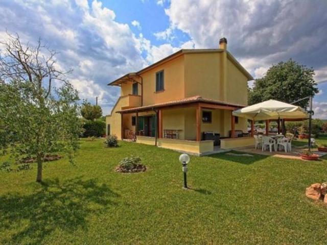 Terreno in vendita a Unione di Comuni Montani Colline del Fiora, Manciano
