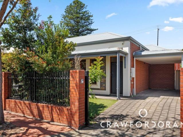 Townhouse for sale in Ovingham, Adelaide
