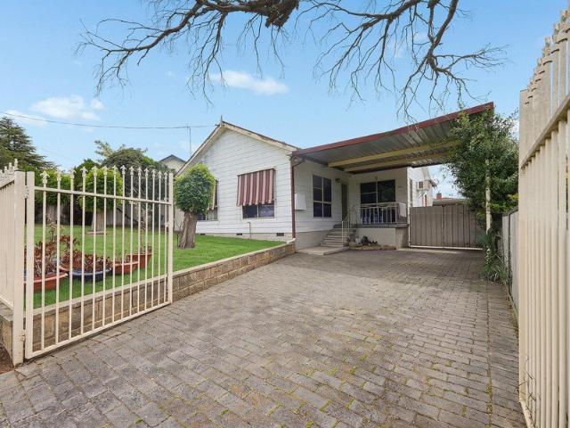 House for sale in Bathurst