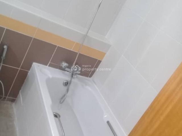 Flat for rent in Eti Osa, Abuja